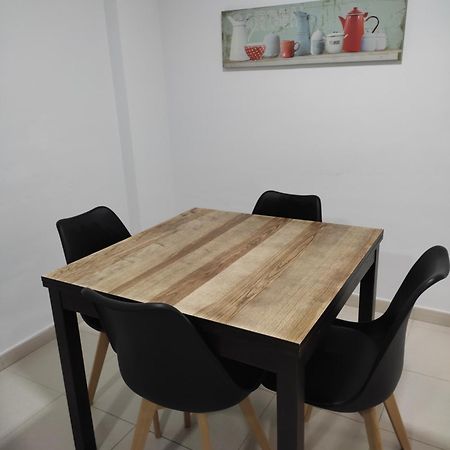 Apartamento Con Balcon Cerca Del Centro Castellón de la Plana Exterior photo